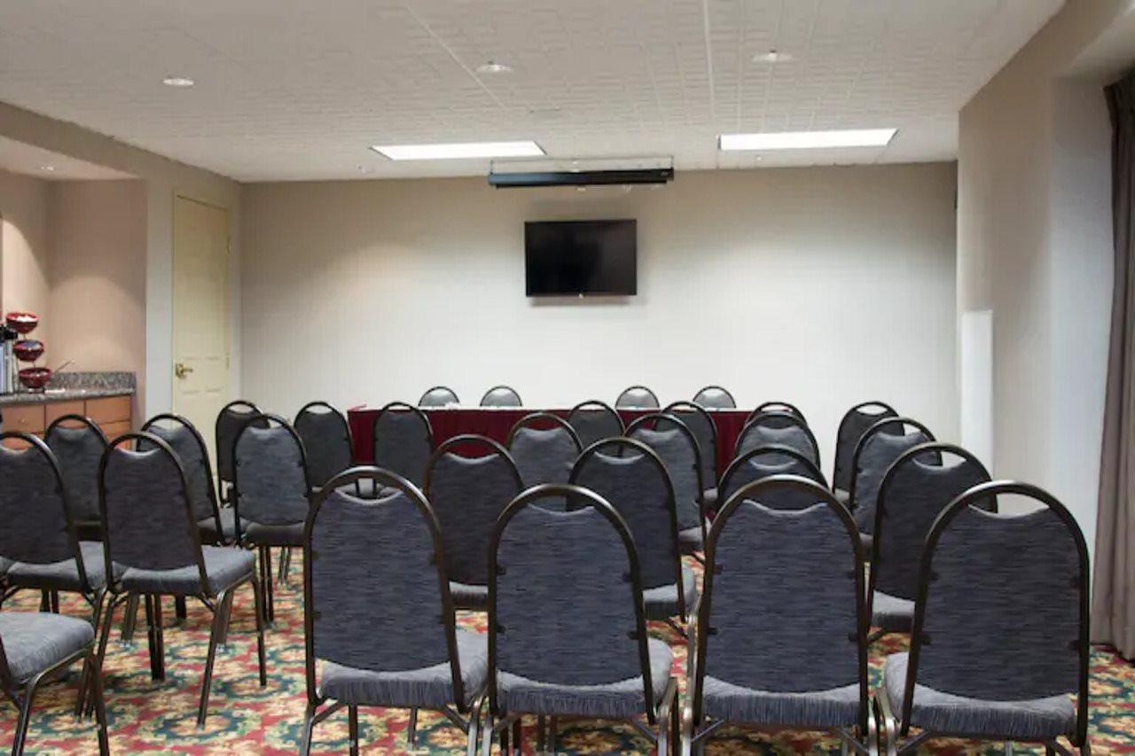 Homewood Suites Columbus - Airport Exterior foto